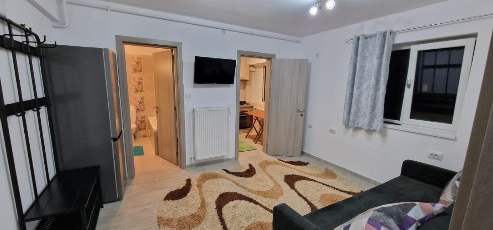 Apartament 3 Cam Grand Arena Бухарест Экстерьер фото