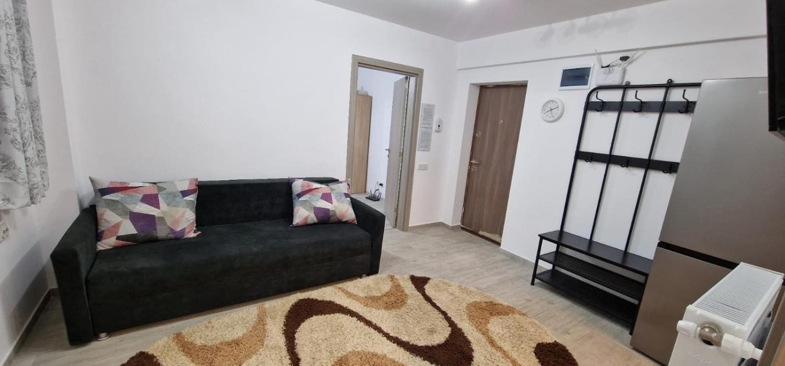 Apartament 3 Cam Grand Arena Бухарест Экстерьер фото