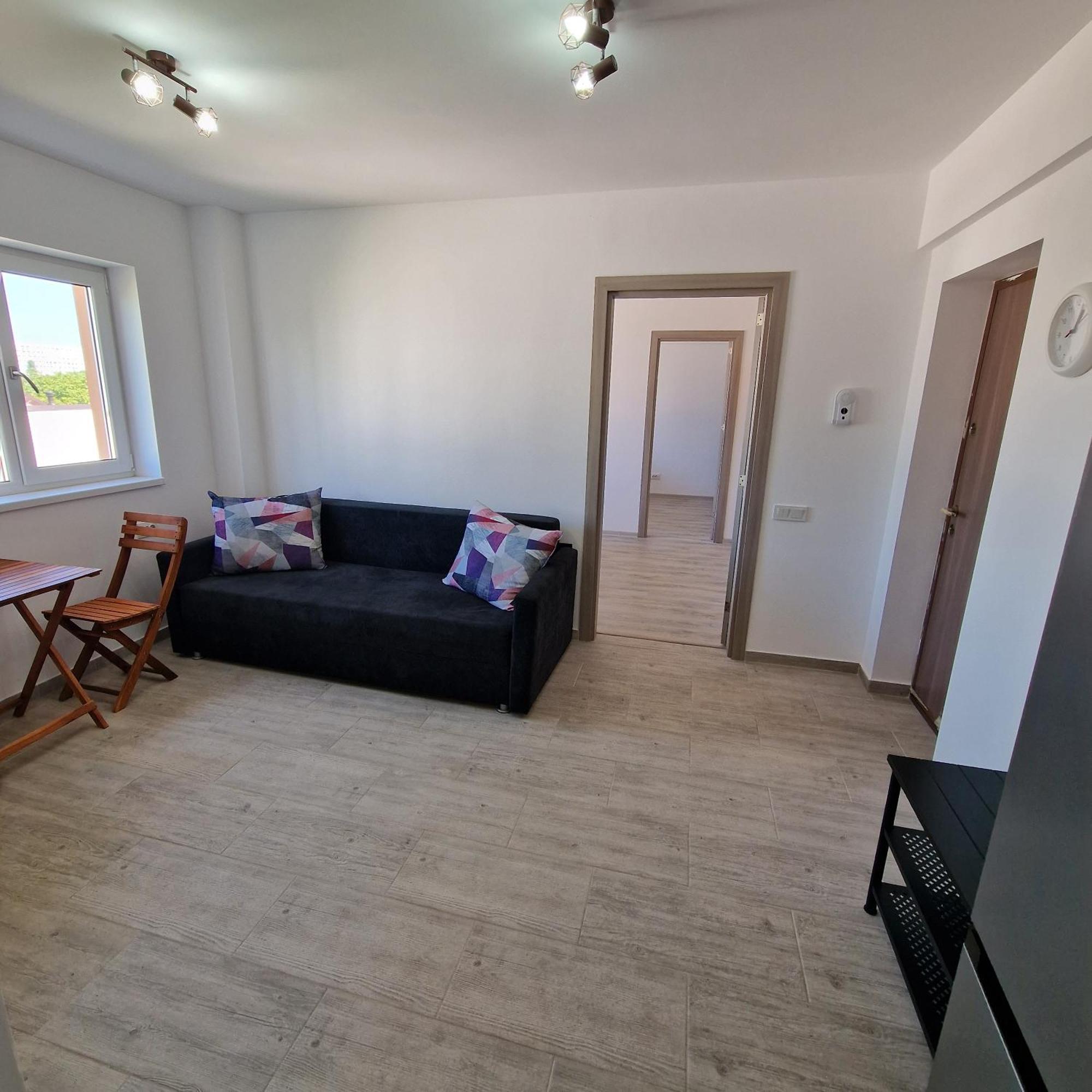 Apartament 3 Cam Grand Arena Бухарест Номер фото